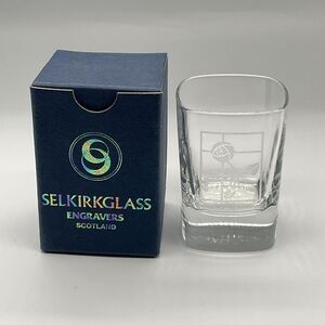 SELKIRK GLASS ENGRAVERS SCOTLAND SHOT GLASS FLOWER ENGRAVING WITH BOX